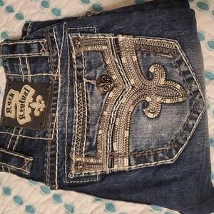 Rock Revival Jean's. Slim straight. Size 28